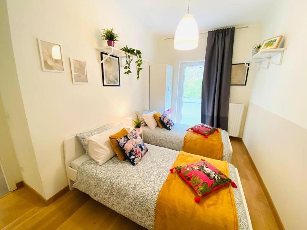 Bright And Airy 3 Bedroom With Terrace&parking Luxemburg